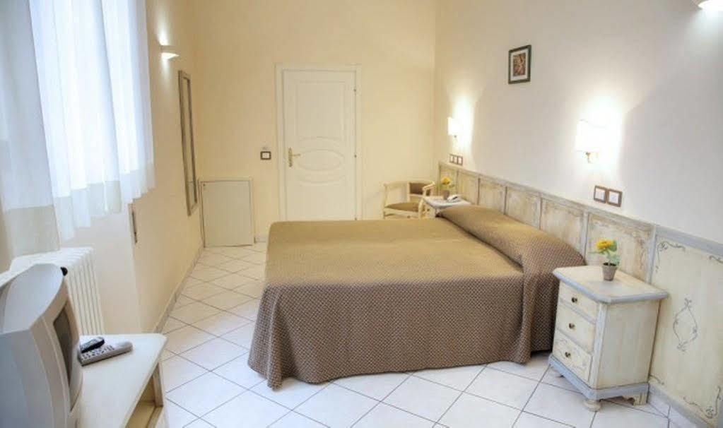 Villa Santa Margherita - B&B كورتونا المظهر الخارجي الصورة